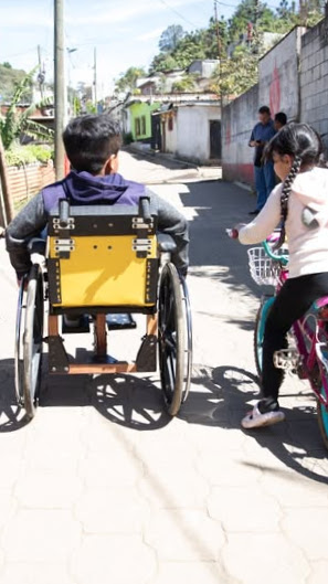 563536781_122140635722902192_3947308903724834753_n